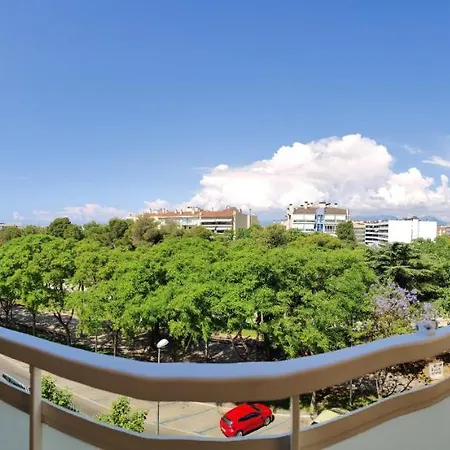 Sunny Flat With Balcony And Sea Views Апартаменты Камбрильс
